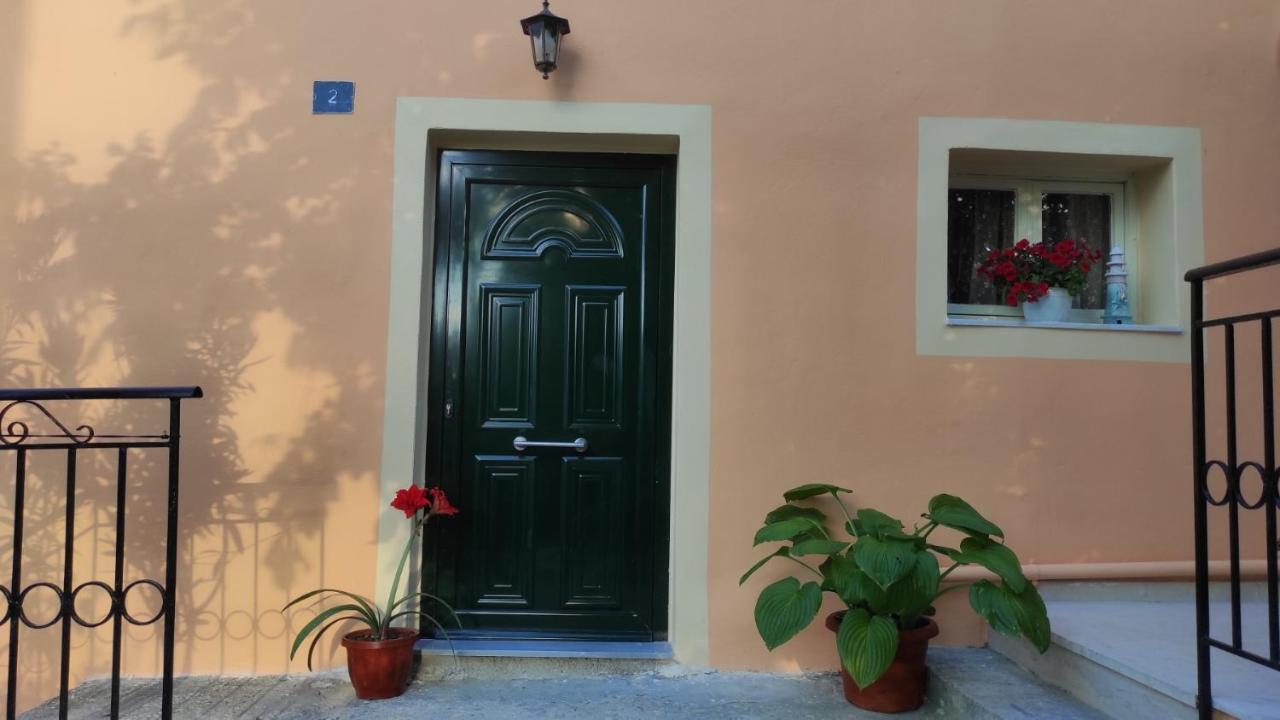 Potami Studios Lefkímmi Buitenkant foto
